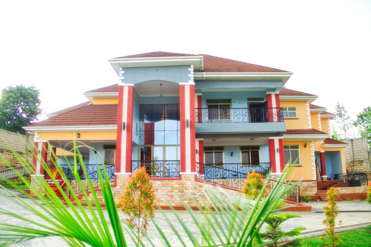 Fort Heights Homestay Fort Portal Exterior foto
