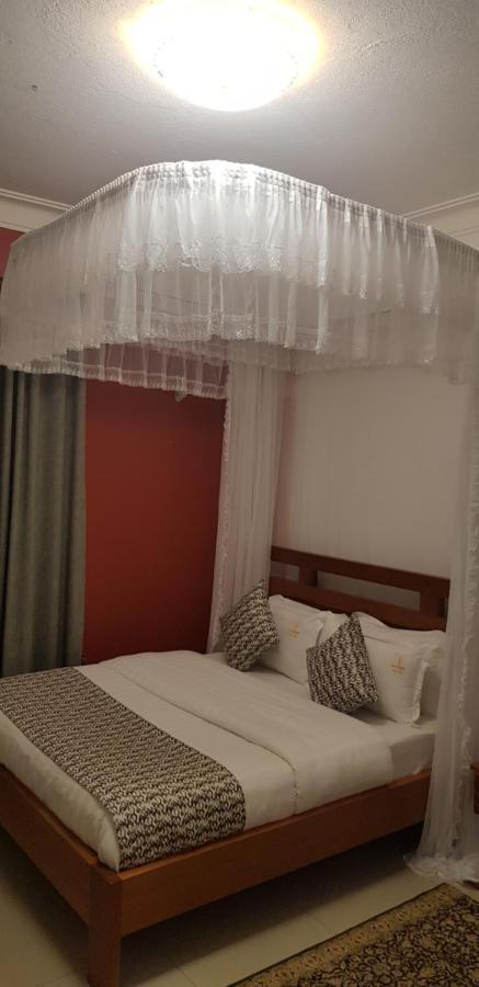 Fort Heights Homestay Fort Portal Exterior foto