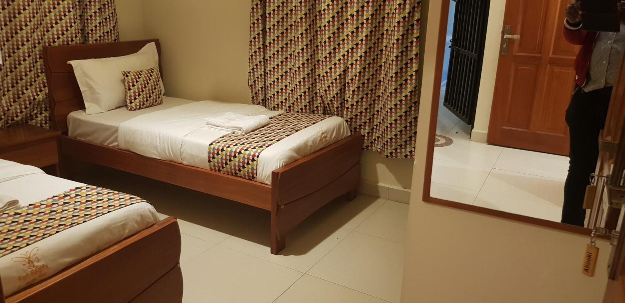Fort Heights Homestay Fort Portal Cameră foto